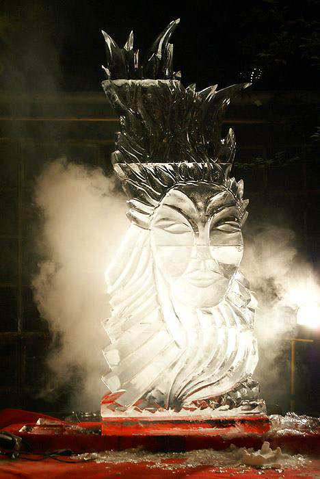 Eis und Nebel auf der Bühne